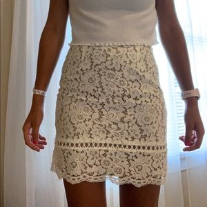 Floral lace skirt